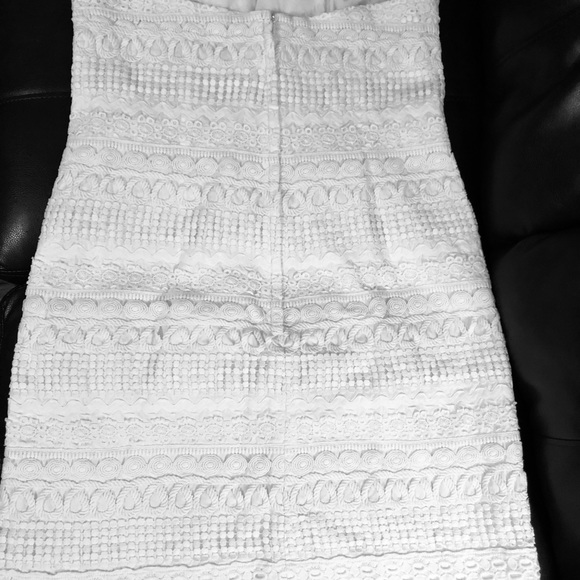 Lilly Pulitzer White Lace Strapless Dress - Picture 4 of 5
